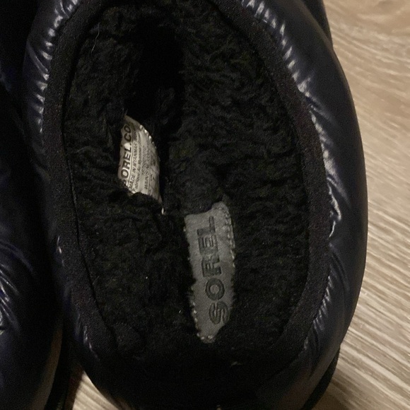 Sorel Slippers - Picture 5 of 5